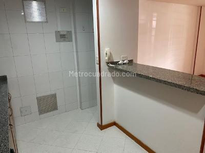 Apartamento de 1 alcoba en arriendo en Chapinero Alto Emaus, Bogotá, 47 m² · foto 7 de 11