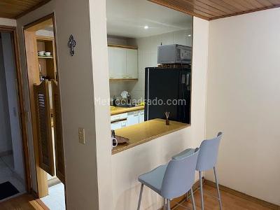 Apartamento de 1 alcoba en venta en Chapinero Alto Emaus, Bogotá, 41 m² · foto 7 de 12
