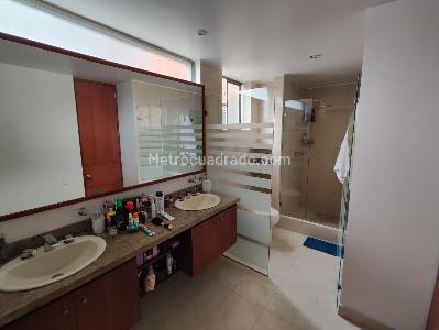 Apartamento de 4 alcobas en venta en Colina Campestre, Bogotá, 215 m² · foto 5 de 20