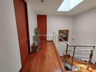 Apartamento de 4 alcobas en venta en Colina Campestre, Bogotá, 215 m² · foto 11 de 20