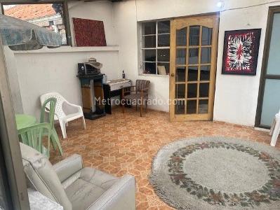 Casa de 5 alcobas en venta en Divino Salvador, Bogotá, 351 m² · foto 18 de 20