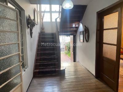 Casa de 5 alcobas en venta en Divino Salvador, Bogotá, 351 m² · foto 7 de 20