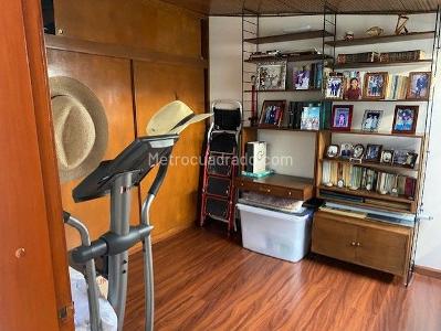 Casa de 5 alcobas en venta en Pontevedra San Nicolas, Bogotá, 292 m² · foto 7 de 20