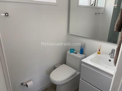 Apartaestudio en venta en El Batan, Bogotá, 35 m² · foto 8 de 15