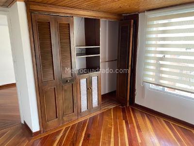 Apartaestudio en venta en El Batan, Bogotá, 35 m² · foto 6 de 15