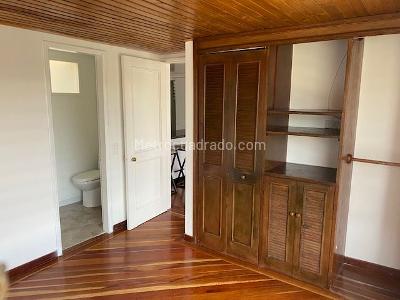 Apartaestudio en venta en El Batan, Bogotá, 35 m² · foto 7 de 15