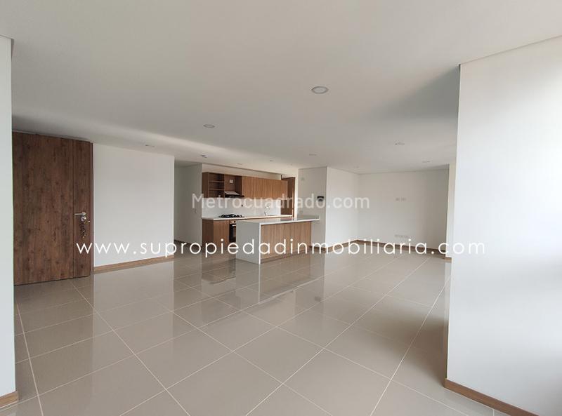 Apartamento en Arriendo, El Portal, Envigado