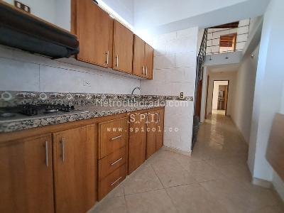 Apartamento de 4 alcobas en arriendo en El Velodromo, Medellín, 120 m² · foto 4 de 20