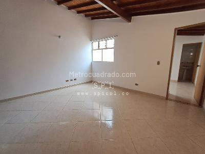 Apartamento de 4 alcobas en arriendo en El Velodromo, Medellín, 120 m² · foto 12 de 20