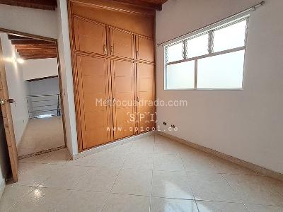 Apartamento de 4 alcobas en arriendo en El Velodromo, Medellín, 120 m² · foto 15 de 20