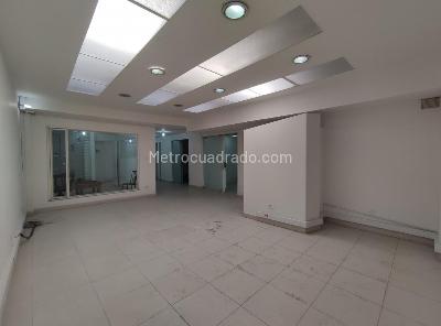 Casa en arriendo en Chico, Bogotá · foto 2 de 20