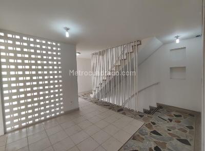 Casa en arriendo en Chico, Bogotá · foto 9 de 20