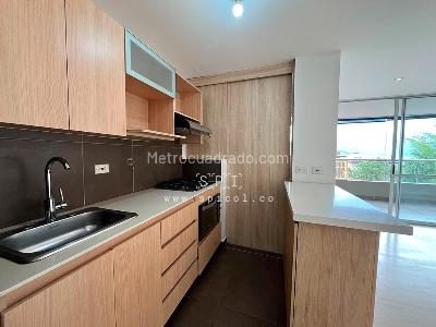 Apartamento en arriendo en El Esmeraldal, Envigado · foto 2 de 19