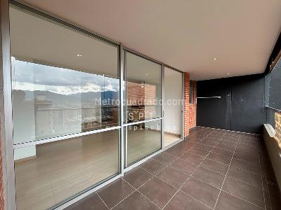 Apartamento en arriendo en El Esmeraldal, Envigado · foto 6 de 19