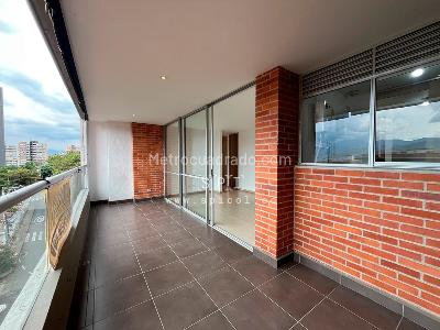 Apartamento en arriendo en El Esmeraldal, Envigado · foto 10 de 19