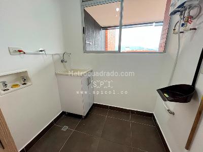 Apartamento en arriendo en El Esmeraldal, Envigado · foto 11 de 19