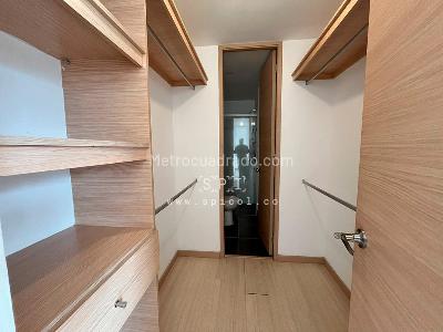 Apartamento en arriendo en El Esmeraldal, Envigado · foto 16 de 19