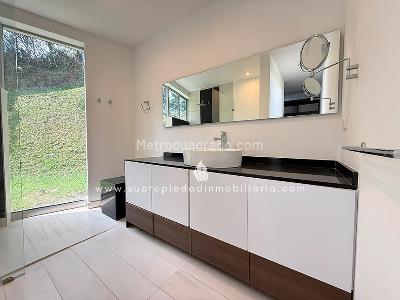 Casa de 4 alcobas en arriendo en Altos Del Escobero, Envigado, 400 m² · foto 14 de 20