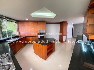 Casa de 3 alcobas en venta en Las Palmas, Medellín, 540 m² · foto 5 de 20