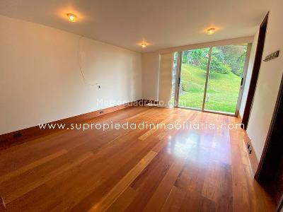 Casa de 3 alcobas en venta en Las Palmas, Medellín, 540 m² · foto 15 de 20
