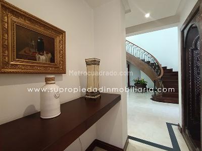 Casa de 3 alcobas en venta en Altos Del Poblado, Medellín, 523 m² · foto 10 de 20