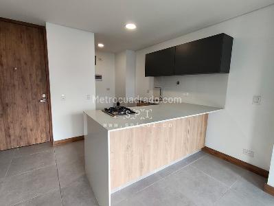 Apartamento de 1 alcoba en arriendo en Ciudad Del Rio El Poblado, Medellín, 48 m² · foto 5 de 13