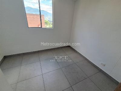 Apartamento en venta en San Antonio De Prado, Medellín · foto 11 de 13