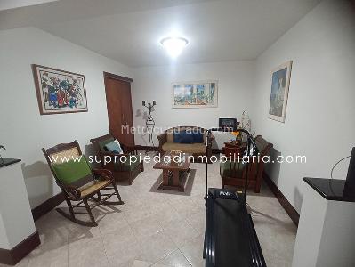 Casa de 3 alcobas en venta en Simon Bolivar, Medellín, 194 m² · foto 4 de 20