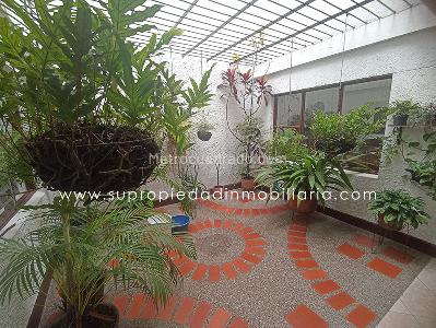 Casa de 3 alcobas en venta en Simon Bolivar, Medellín, 194 m² · foto 5 de 20