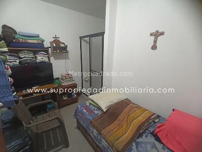 Casa de 3 alcobas en venta en Simon Bolivar, Medellín, 194 m² · foto 18 de 20
