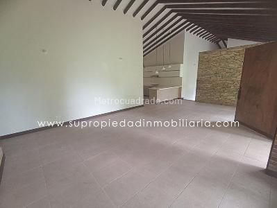 Casa de 4 alcobas en venta en Loma De Las Brujas, Envigado, 260 m² · foto 4 de 20