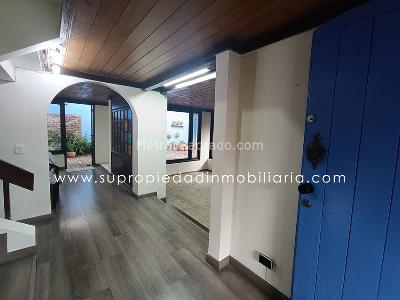 Casa en venta en Santa Barbara Alta, Bogotá · foto 2 de 20