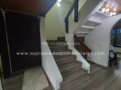Casa en venta en Santa Barbara Alta, Bogotá · foto 3 de 20