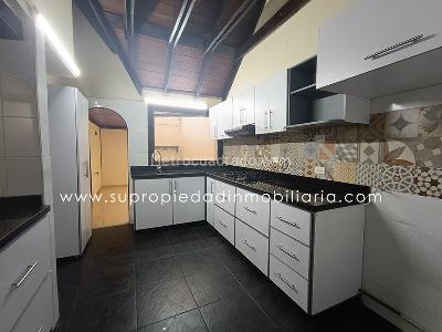 Casa en venta en Santa Barbara Alta, Bogotá · foto 8 de 20