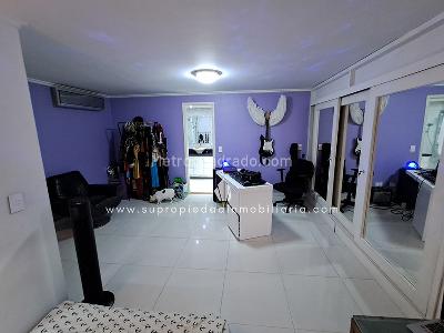 Apartamento de 5 alcobas en venta en Lorena, Medellín, 250 m² · foto 4 de 14
