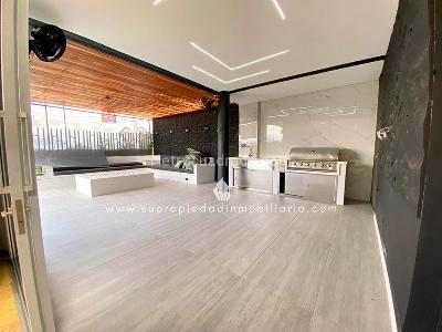 Casa de 4 alcobas en venta en Las Callejas, Envigado, 380 m² · foto 7 de 20