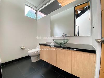 Casa de 4 alcobas en venta en Las Callejas, Envigado, 380 m² · foto 8 de 20