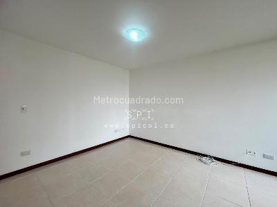 Apartamento de 3 alcobas en arriendo en Los Balsos, Medellín, 145 m² · foto 9 de 20