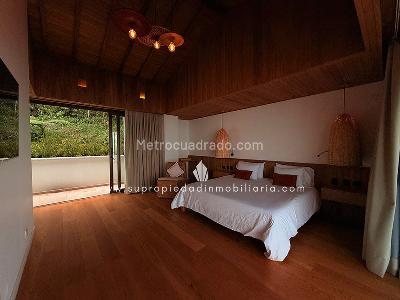 Casa de 5 alcobas en venta en Las Palmas, Medellín, 765 m² · foto 18 de 20
