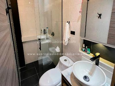 Casa de 4 alcobas en venta en Las Lomitas, Sabaneta, 310 m² · foto 14 de 20