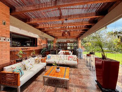 Casa de 5 alcobas en venta en Altos Del Escobero, Envigado, 588 m² · foto 10 de 20
