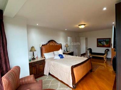 Casa de 4 alcobas en venta en Llano Grande, Rionegro, 352 m² · foto 5 de 20