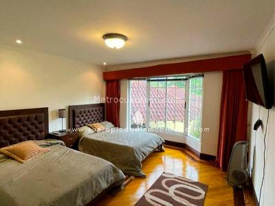 Casa de 4 alcobas en venta en Llano Grande, Rionegro, 352 m² · foto 16 de 20