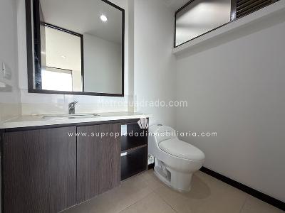 Apartamento en venta en Altos Del Poblado, Medellín · foto 6 de 20