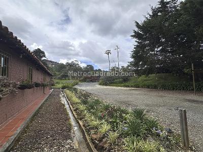 Casa de 4 alcobas en venta en Vereda El Pantanillo, Envigado, 170 m² · foto 17 de 17