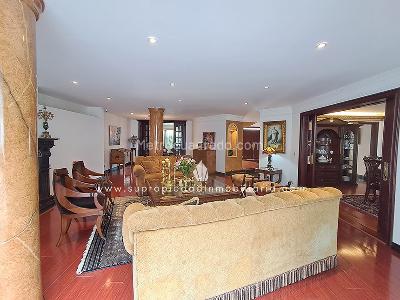 Casa de 4 alcobas en venta en Santa Ana Oriental, Bogotá, 620 m² · foto 2 de 20