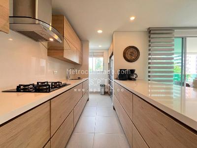 Apartamento de 3 alcobas en arriendo en Loma De Los Parra, Medellín, 130 m² · foto 6 de 20
