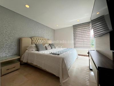 Apartamento de 3 alcobas en arriendo en Loma De Los Parra, Medellín, 130 m² · foto 9 de 20