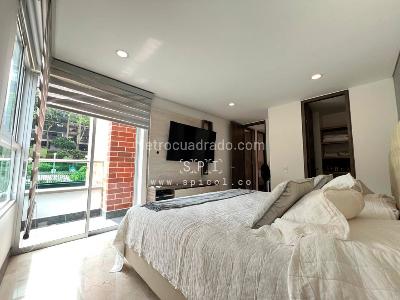 Apartamento de 3 alcobas en arriendo en Loma De Los Parra, Medellín, 130 m² · foto 11 de 20