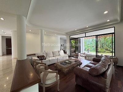Casa de 3 alcobas en venta en San Lucas, Medellín, 640 m² · foto 4 de 20